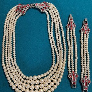 Vintage Heidi Daus Age of Elegance White Pearl Necklace & Bracelet